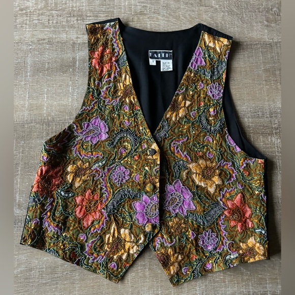 Vintage Y2K Hand Beaded Women’s Floral Vest Small Button Front Fairy Western - Picture 2 of 14